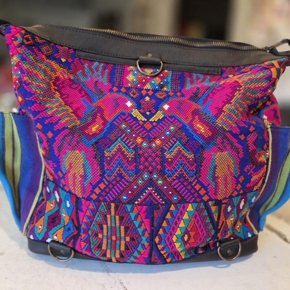 Nena & CO Medium CDB/Beatriz Hummingbird Huipil - Picture 2 of 3